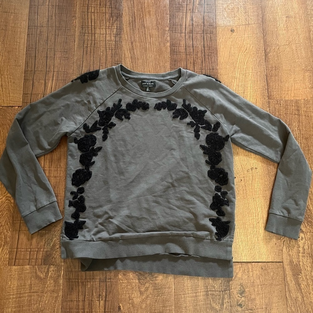 **HOST PICK!!** Lucky brand Womens sweater Sz small S/P gray black